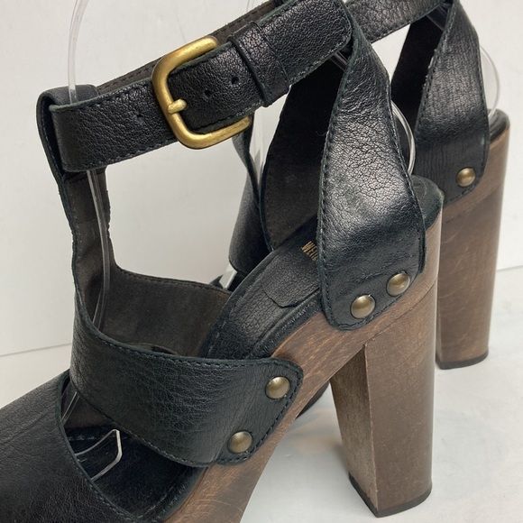 Stuart Weitzman T-Straps Black Leather Wood Heels Studded Sandals SZ 7.5 Party - Picture 4 of 16
